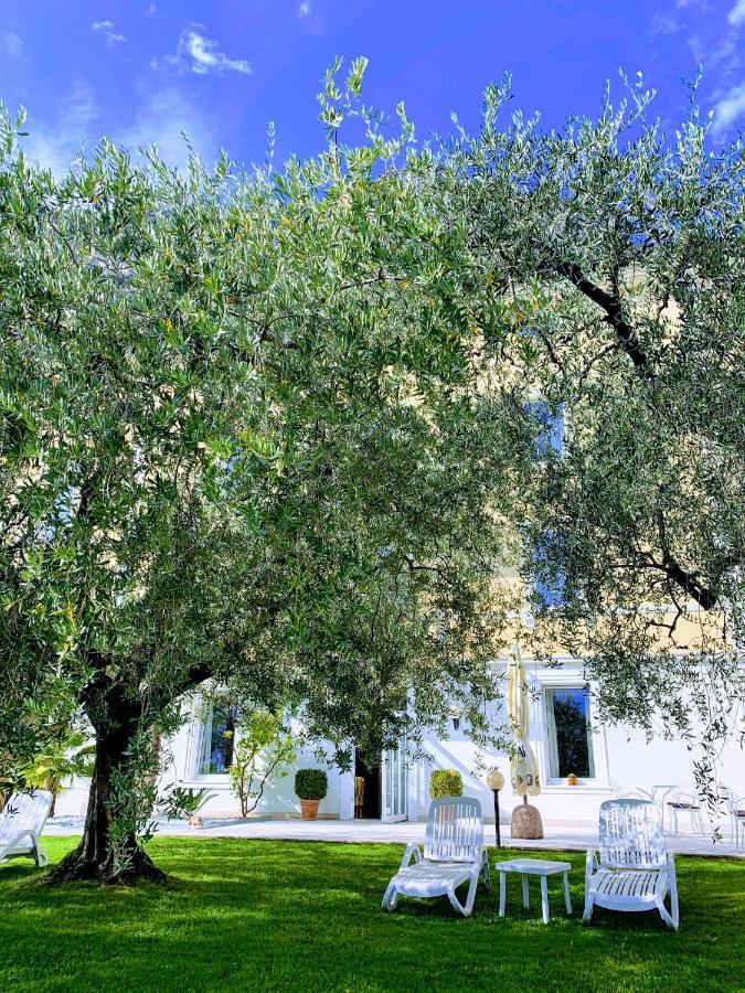 Aparthotel Englovacanze Riva del Garda Eksteriør bilde