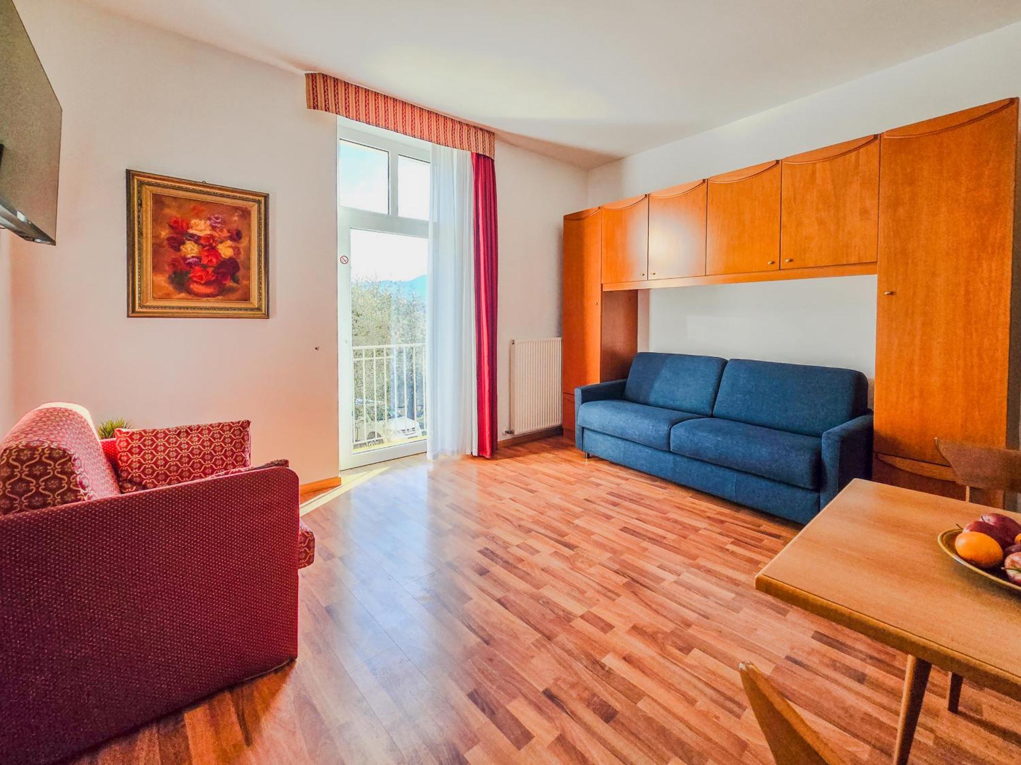 Aparthotel Englovacanze Riva del Garda Eksteriør bilde